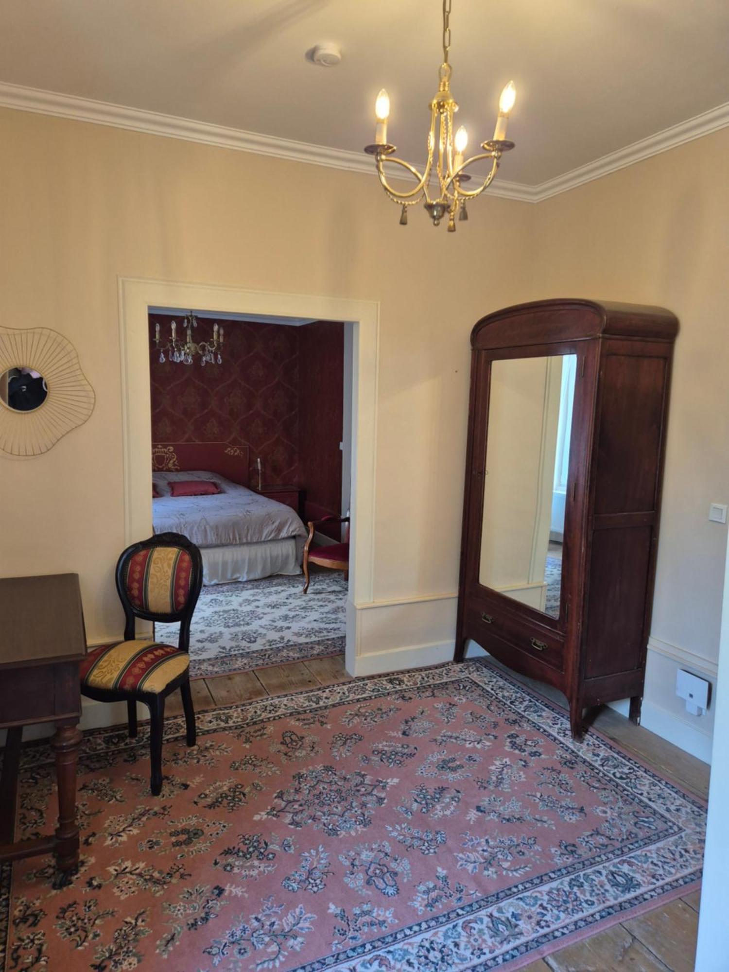Chateau La Hussardiere Dampierre-sur-Salon Exterior photo